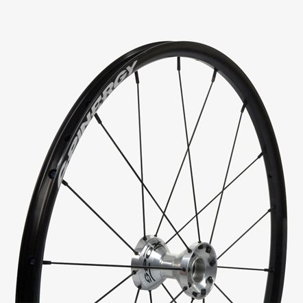 Rodas Spinergy, 18 raios pretos e carreto cinza prata